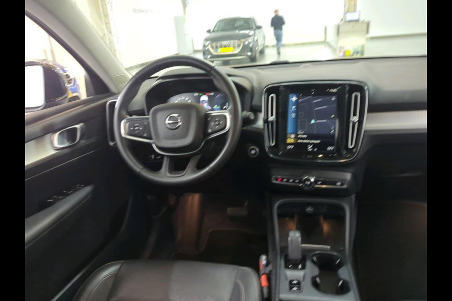 Volvo XC40 1.5 T4 Recharge Inscription Expression NL AUTO | CAMERA | TREKHAAK | LEDER | PANO |