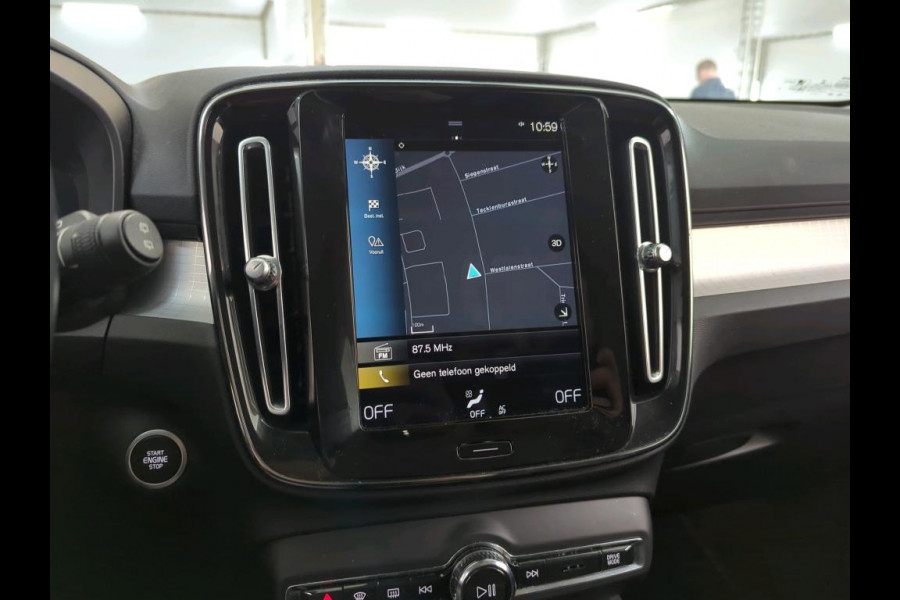 Volvo XC40 1.5 T4 Recharge Inscription Expression NL AUTO | CAMERA | TREKHAAK | LEDER | PANO |