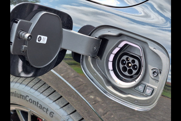 Ford Kuga 2.5 PHEV ST-Line 165 kW / 225 pk | Black Pack | 20 Inch | Full Options | NIEUWSTAAT | (occasion)