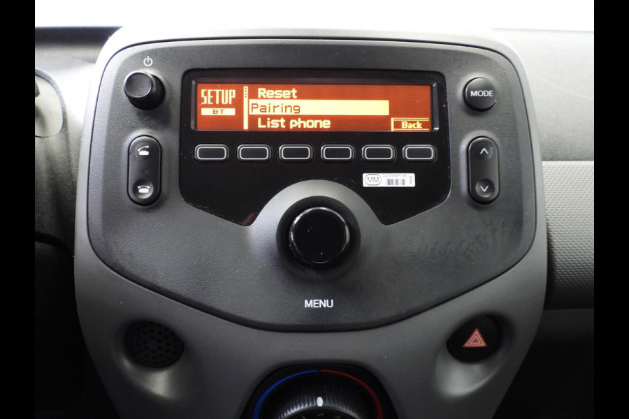 Peugeot 108 1.0 e-VTi Active Premium AIRCO/BLUETOOTH/PDC!