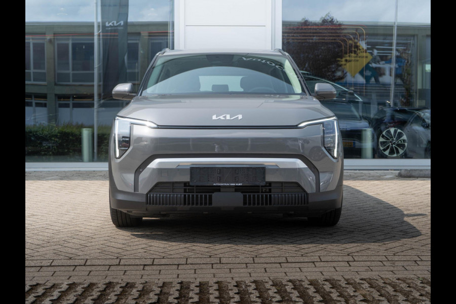 Kia EV3 Plus Advanced 81.4 kWh | OP VOORAAD DIRECT LEVERBAAR | Schuifkanteldak | Harman en kardon |