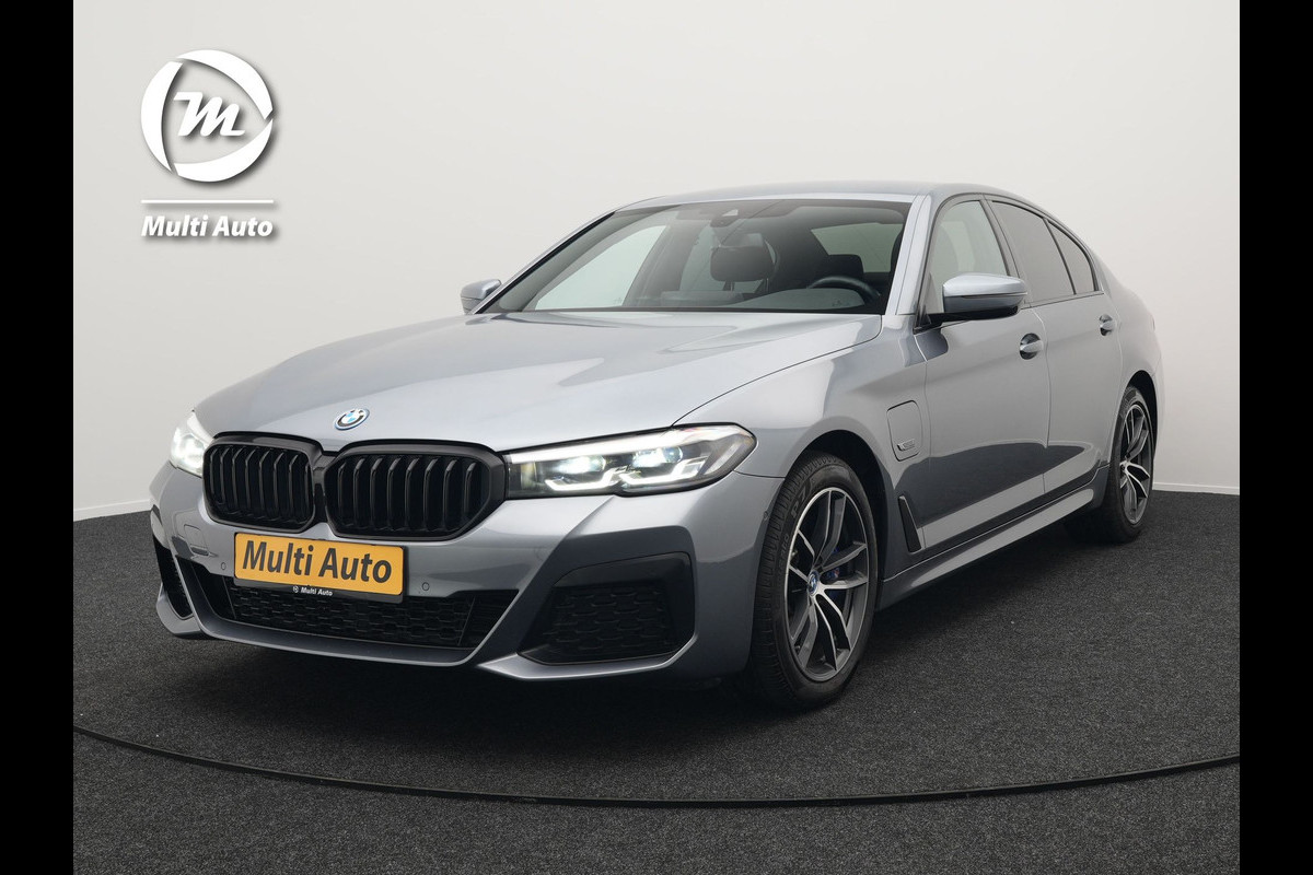 BMW 5 Serie 530e M Sport LCI Plug In Hybrid | PHEV | Harman Kardon | Carplay | Sfeerverlichting | Electrische Alcantara Sportstoelen | Stuur/Stoel Verwarming |