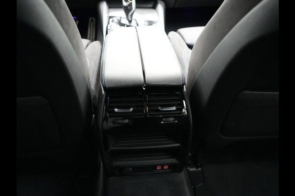 BMW 5 Serie 530e M Sport LCI Plug In Hybrid | PHEV | Harman Kardon | Carplay | Sfeerverlichting | Electrische Alcantara Sportstoelen | Stuur/Stoel Verwarming |