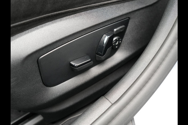 BMW 5 Serie 530e M Sport LCI Plug In Hybrid | PHEV | Harman Kardon | Carplay | Sfeerverlichting | Electrische Alcantara Sportstoelen | Stuur/Stoel Verwarming |