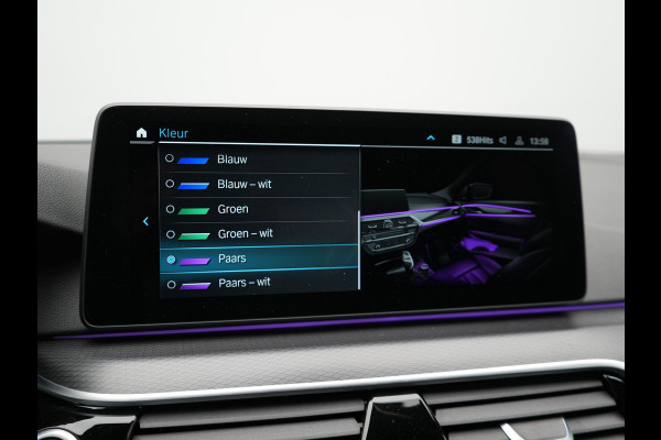 BMW 5 Serie 530e M Sport LCI Plug In Hybrid | PHEV | Harman Kardon | Carplay | Sfeerverlichting | Electrische Alcantara Sportstoelen | Stuur/Stoel Verwarming |