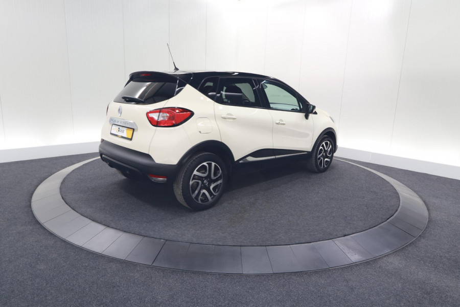 Renault Captur TCe 90 Dynamique | Parkeersensoren | Navigatie | Climate Control