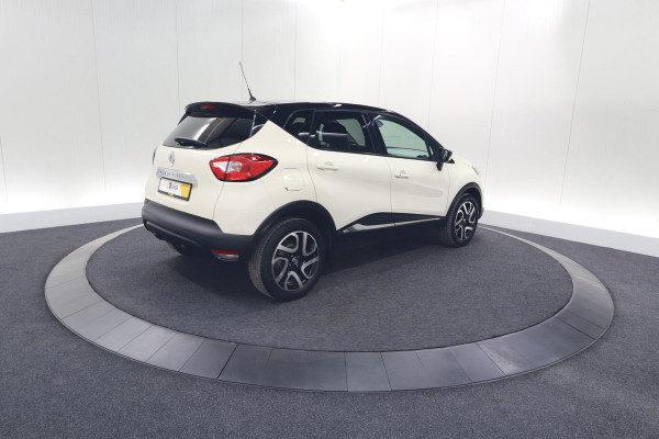 Renault Captur TCe 90 Dynamique | Parkeersensoren | Navigatie | Climate Control