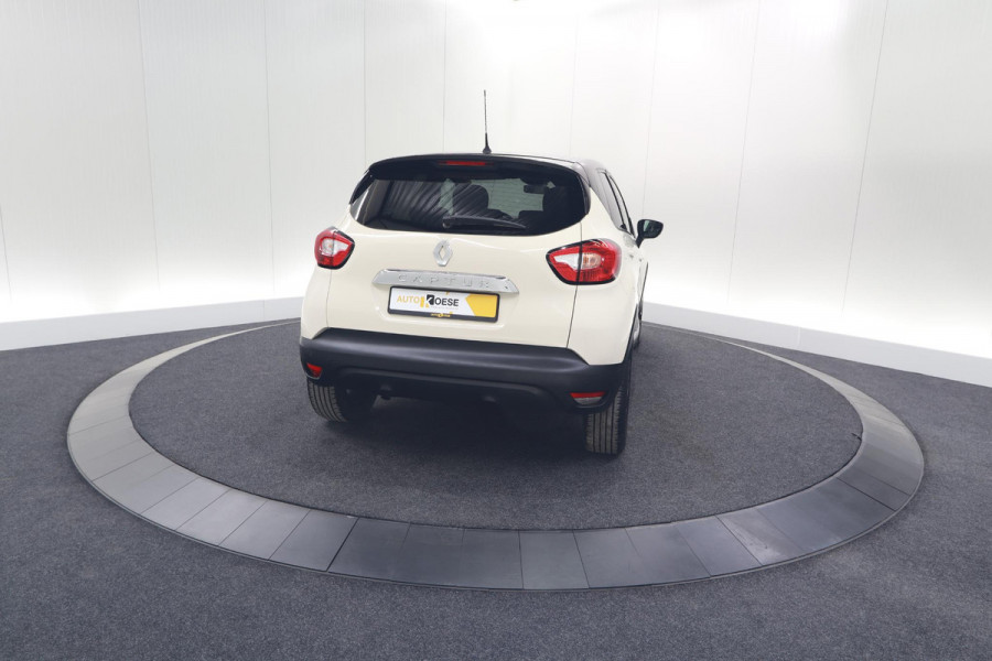 Renault Captur TCe 90 Dynamique | Parkeersensoren | Navigatie | Climate Control