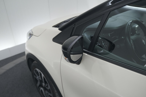Renault Captur TCe 90 Dynamique | Parkeersensoren | Navigatie | Climate Control