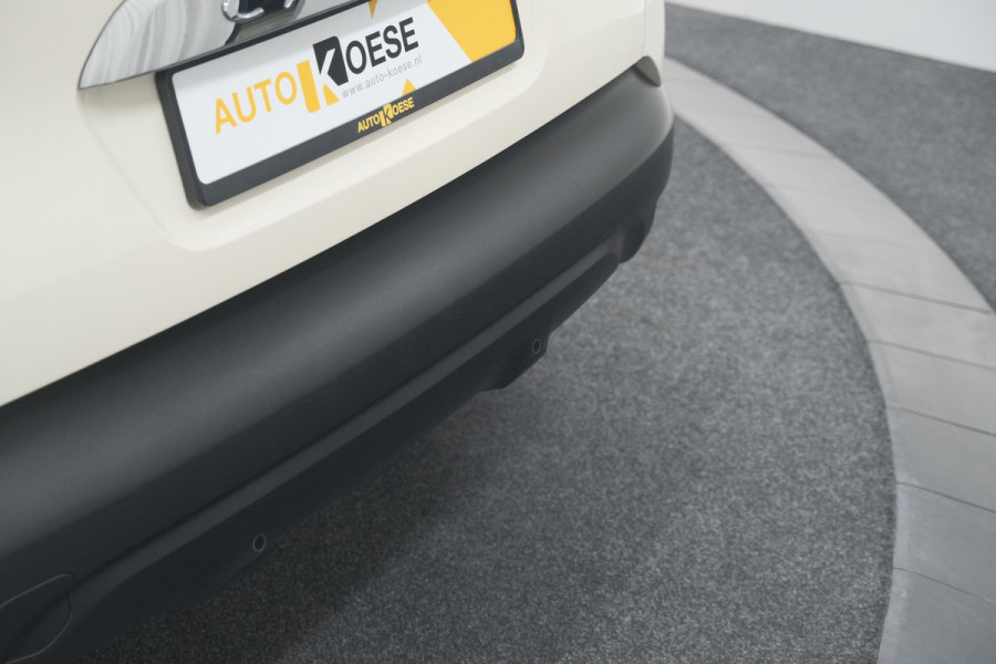 Renault Captur TCe 90 Dynamique | Parkeersensoren | Navigatie | Climate Control