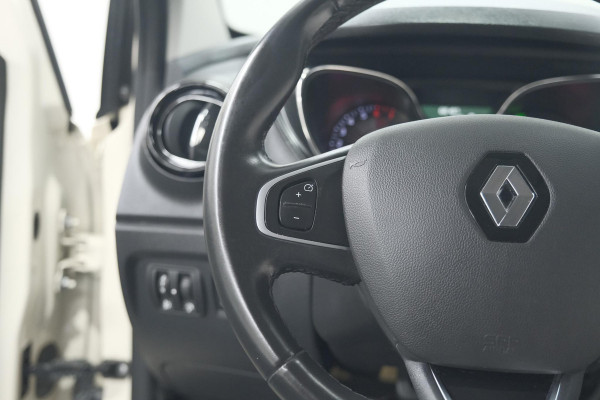 Renault Captur TCe 90 Dynamique | Parkeersensoren | Navigatie | Climate Control