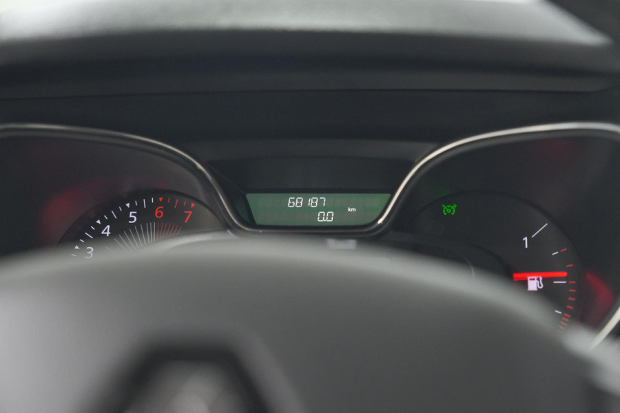 Renault Captur TCe 90 Dynamique | Parkeersensoren | Navigatie | Climate Control