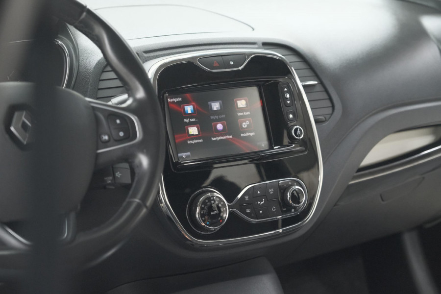 Renault Captur TCe 90 Dynamique | Parkeersensoren | Navigatie | Climate Control