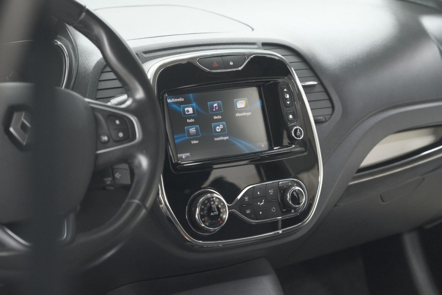 Renault Captur TCe 90 Dynamique | Parkeersensoren | Navigatie | Climate Control
