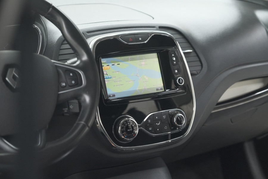 Renault Captur TCe 90 Dynamique | Parkeersensoren | Navigatie | Climate Control