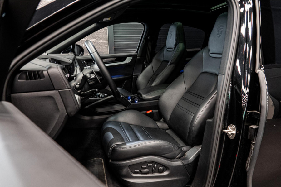 Porsche Cayenne Coupé 3.0 E-Hybrid *Sport-Chrono / Bijrijder-Display / BOSE / HUD / Stoelventilatie*