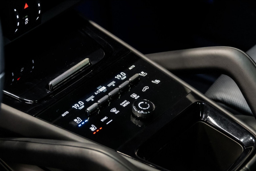 Porsche Cayenne Coupé 3.0 E-Hybrid *Sport-Chrono / Bijrijder-Display / BOSE / HUD / Stoelventilatie*