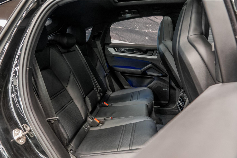 Porsche Cayenne Coupé 3.0 E-Hybrid *Sport-Chrono / Bijrijder-Display / BOSE / HUD / Stoelventilatie*