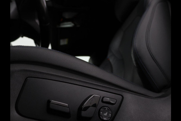 BMW 5 Serie 520d xDrive M-Sport | Leder | Sportstoelen | Camera | Full LED | Trekhaak | Keyless | Navigatie | Sfeerverlichting | Climate control