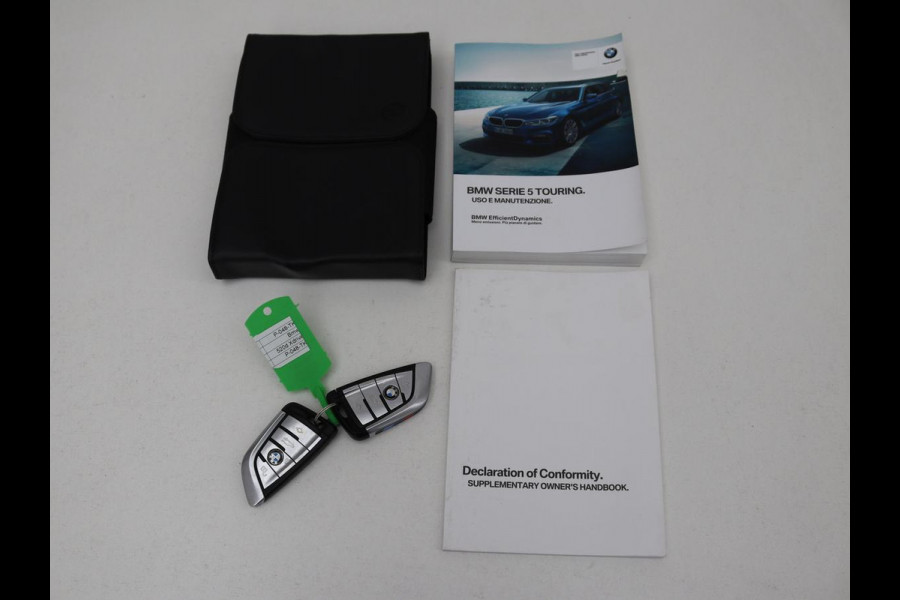 BMW 5 Serie 520d xDrive M-Sport | Leder | Sportstoelen | Camera | Full LED | Trekhaak | Keyless | Navigatie | Sfeerverlichting | Climate control