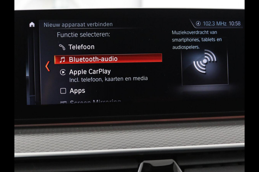 BMW 5 Serie 520d xDrive M-Sport | Leder | Sportstoelen | Camera | Full LED | Trekhaak | Keyless | Navigatie | Sfeerverlichting | Climate control