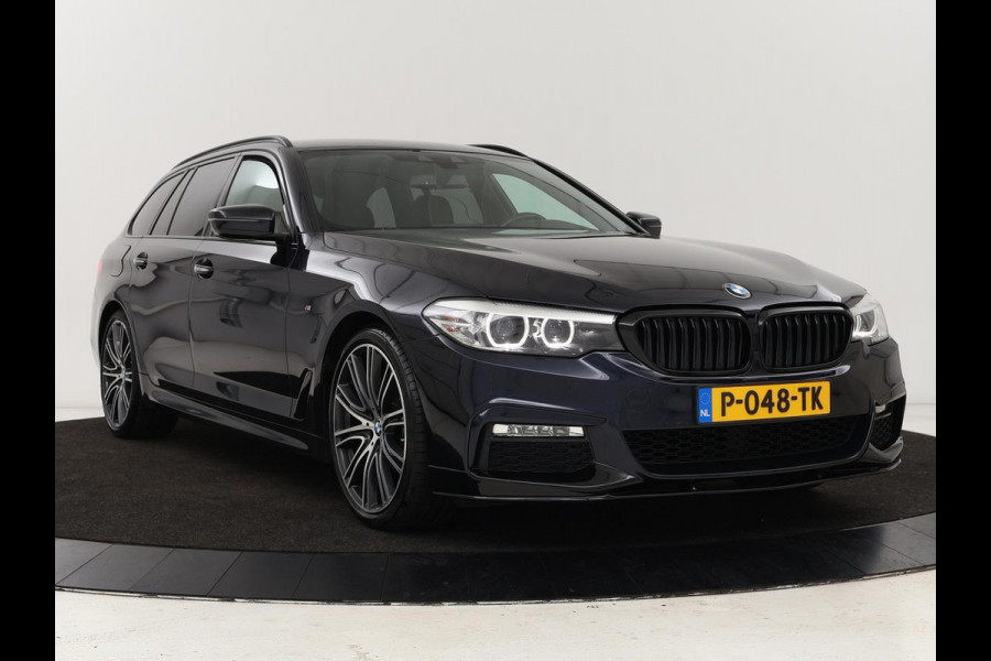 BMW 5 Serie 520d xDrive M-Sport | Leder | Sportstoelen | Camera | Full LED | Trekhaak | Keyless | Navigatie | Sfeerverlichting | Climate control