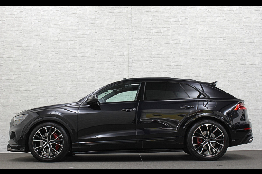 Audi Q8 60 TFSI e 462pk S-Line Competition | RS-Seats | 360 Camera | ACC | Panorama | Luchtvering | B&O Sound | Head-Up | LED-Matrix | Trekhaak | Memory | Stuurverwarming | Sfeerverlichting | Keyless-Entry | Black-Optic | Standkachel | Rijklaar incl. Bovag Garantie.