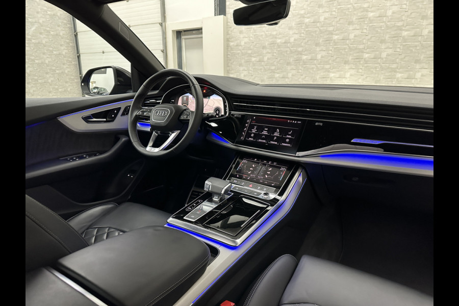 Audi Q8 60 TFSI e 462pk S-Line Competition | RS-Seats | 360 Camera | ACC | Panorama | Luchtvering | B&O Sound | Head-Up | LED-Matrix | Trekhaak | Memory | Stuurverwarming | Sfeerverlichting | Keyless-Entry | Black-Optic | Standkachel | Rijklaar incl. Bovag Garantie.