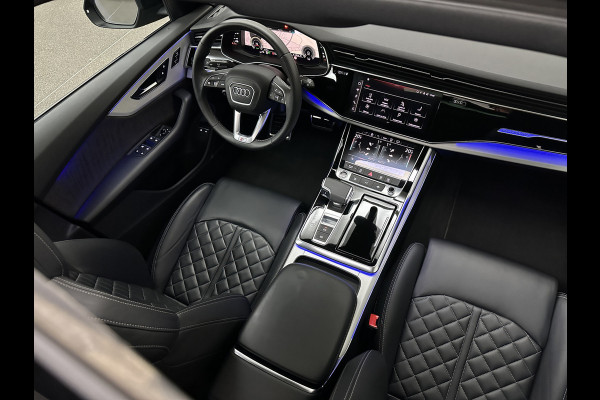 Audi Q8 60 TFSI e 462pk S-Line Competition | RS-Seats | 360 Camera | ACC | Panorama | Luchtvering | B&O Sound | Head-Up | LED-Matrix | Trekhaak | Memory | Stuurverwarming | Sfeerverlichting | Keyless-Entry | Black-Optic | Standkachel | Rijklaar incl. Bovag Garantie.