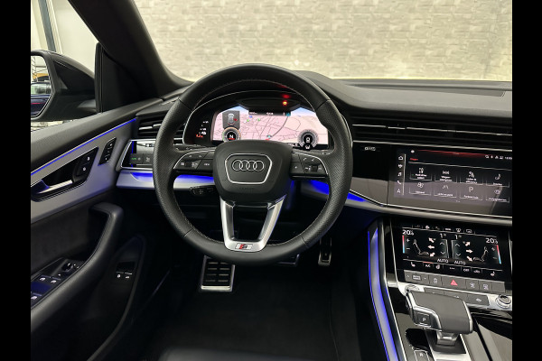 Audi Q8 60 TFSI e 462pk S-Line Competition | RS-Seats | 360 Camera | ACC | Panorama | Luchtvering | B&O Sound | Head-Up | LED-Matrix | Trekhaak | Memory | Stuurverwarming | Sfeerverlichting | Keyless-Entry | Black-Optic | Standkachel | Rijklaar incl. Bovag Garantie.