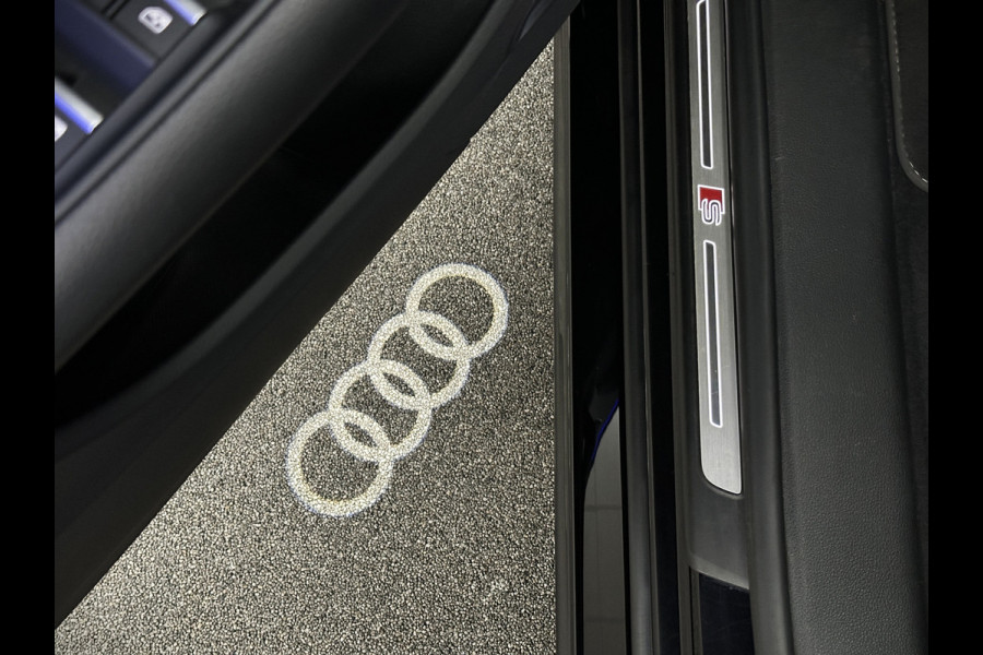 Audi Q8 60 TFSI e 462pk S-Line Competition | RS-Seats | 360 Camera | ACC | Panorama | Luchtvering | B&O Sound | Head-Up | LED-Matrix | Trekhaak | Memory | Stuurverwarming | Sfeerverlichting | Keyless-Entry | Black-Optic | Standkachel | Rijklaar incl. Bovag Garantie.