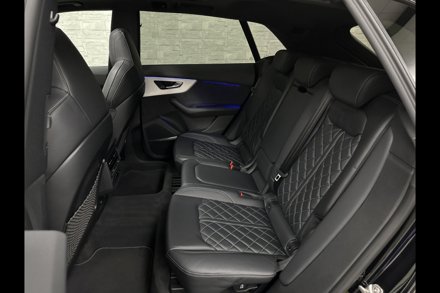 Audi Q8 60 TFSI e 462pk S-Line Competition | RS-Seats | 360 Camera | ACC | Panorama | Luchtvering | B&O Sound | Head-Up | LED-Matrix | Trekhaak | Memory | Stuurverwarming | Sfeerverlichting | Keyless-Entry | Black-Optic | Standkachel | Rijklaar incl. Bovag Garantie.