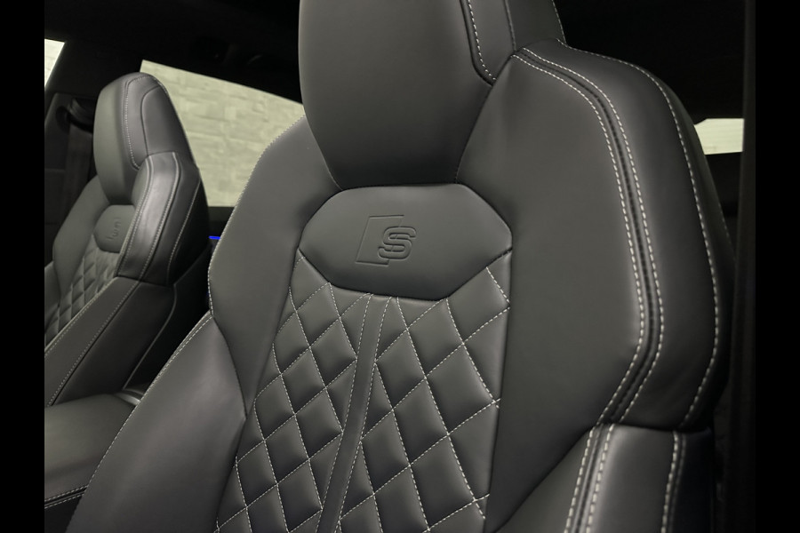 Audi Q8 60 TFSI e 462pk S-Line Competition | RS-Seats | 360 Camera | ACC | Panorama | Luchtvering | B&O Sound | Head-Up | LED-Matrix | Trekhaak | Memory | Stuurverwarming | Sfeerverlichting | Keyless-Entry | Black-Optic | Standkachel | Rijklaar incl. Bovag Garantie.