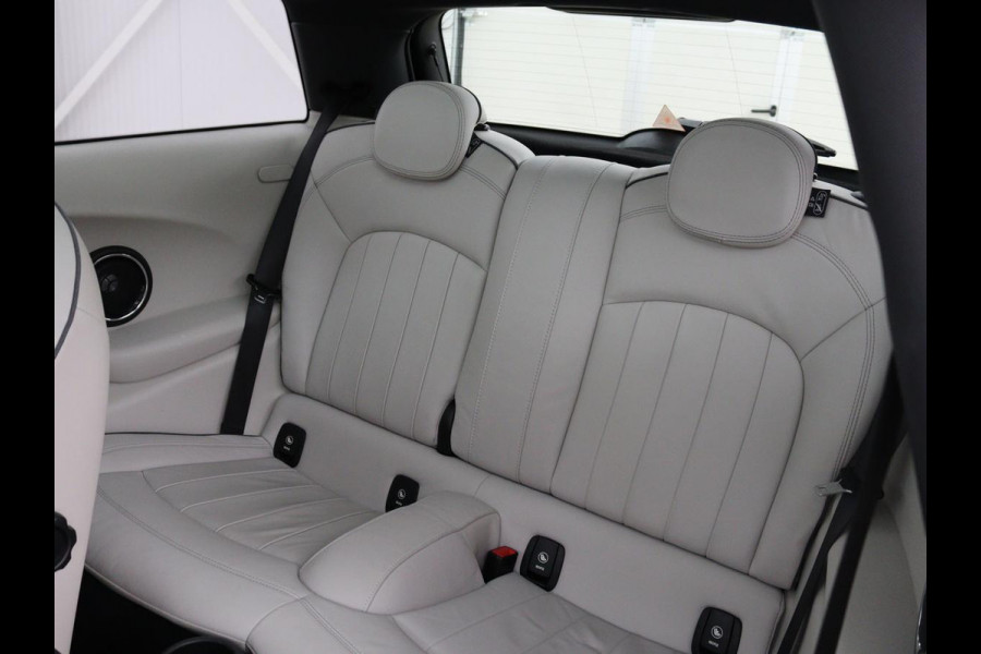 MINI Cooper S 2.0 Chili Serious Business | Panoramadak | Leder | Head-Up | Navigatie | Full LED | Harman/Kardon | Climate control | Keyless | Parkeerhulp | Cruise control