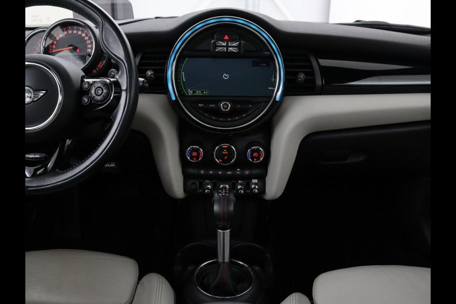 MINI Cooper S 2.0 Chili Serious Business | Panoramadak | Leder | Head-Up | Navigatie | Full LED | Harman/Kardon | Climate control | Keyless | Parkeerhulp | Cruise control