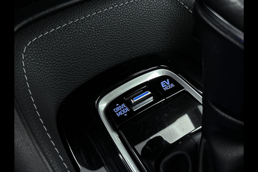 Toyota Corolla Touring Sports 1.8 Hybrid Active CAMERA EL-ACHTERKLEP CARPLAY HEAD-UP