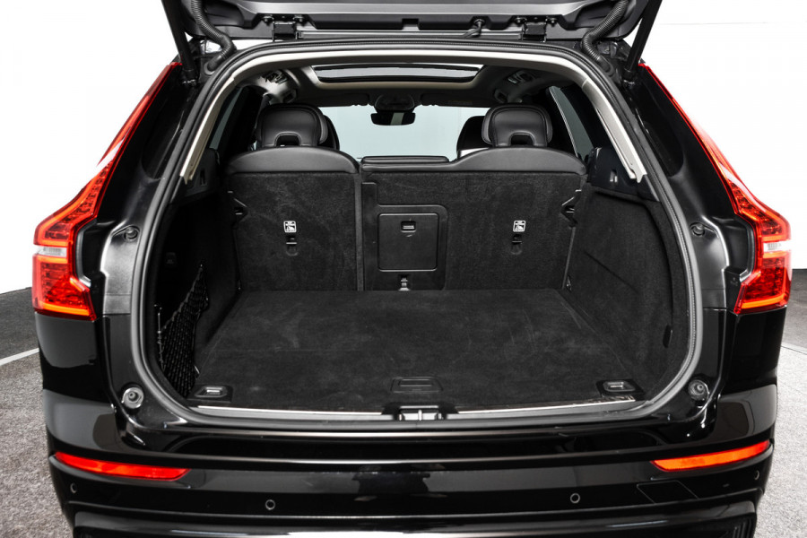 Volvo XC60 2.0 Recharge T6 AWD Plus Dark | S/K-Panodak | Dig. Cockpit | Adapt. Cruise | Memory Stoelen | Elek. Klep | Stoel-+stuurverw. | 360 Camera | NAV+App. Connect | LM 19" | 9452