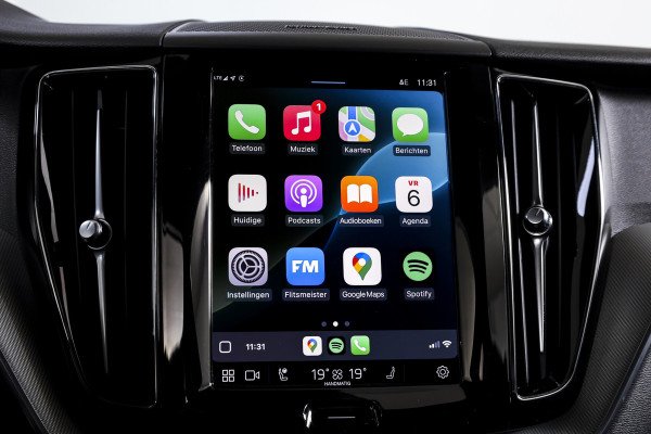 Volvo XC60 2.0 Recharge T6 AWD Plus Dark | S/K-Panodak | Dig. Cockpit | Adapt. Cruise | Memory Stoelen | Elek. Klep | Stoel-+stuurverw. | 360 Camera | NAV+App. Connect | LM 19" | 9452
