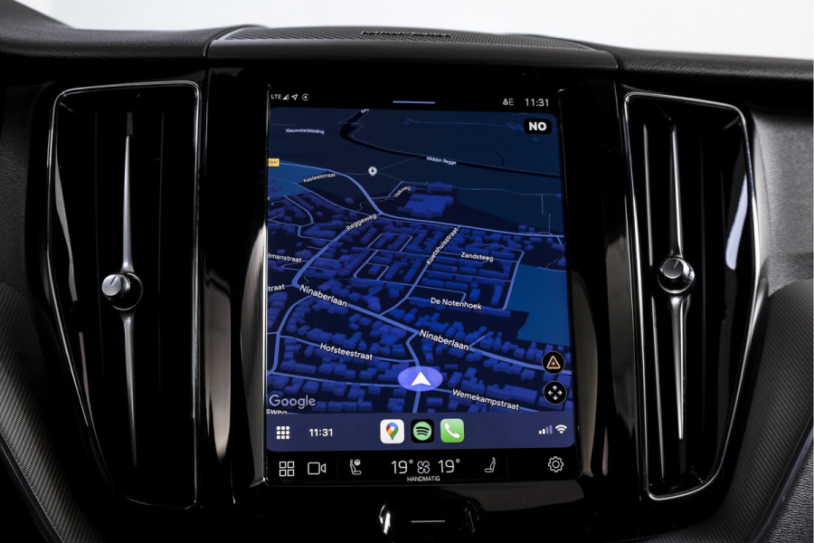 Volvo XC60 2.0 Recharge T6 AWD Plus Dark | S/K-Panodak | Dig. Cockpit | Adapt. Cruise | Memory Stoelen | Elek. Klep | Stoel-+stuurverw. | 360 Camera | NAV+App. Connect | LM 19" | 9452