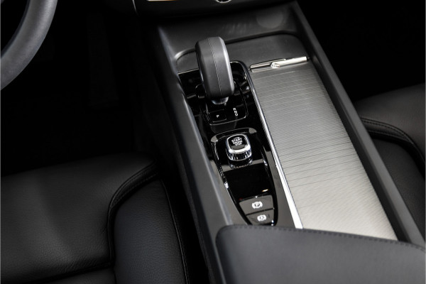 Volvo XC60 2.0 Recharge T6 AWD Plus Dark | S/K-Panodak | Dig. Cockpit | Adapt. Cruise | Memory Stoelen | Elek. Klep | Stoel-+stuurverw. | 360 Camera | NAV+App. Connect | LM 19" | 9452