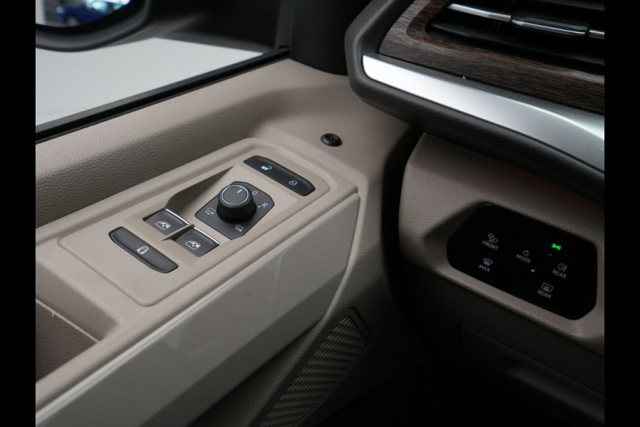 Volkswagen Multivan 1.4 eHybrid 218pk L2H1 Style Leder Standkachel El. Schuifdeuren Side Assist Camera Carplay