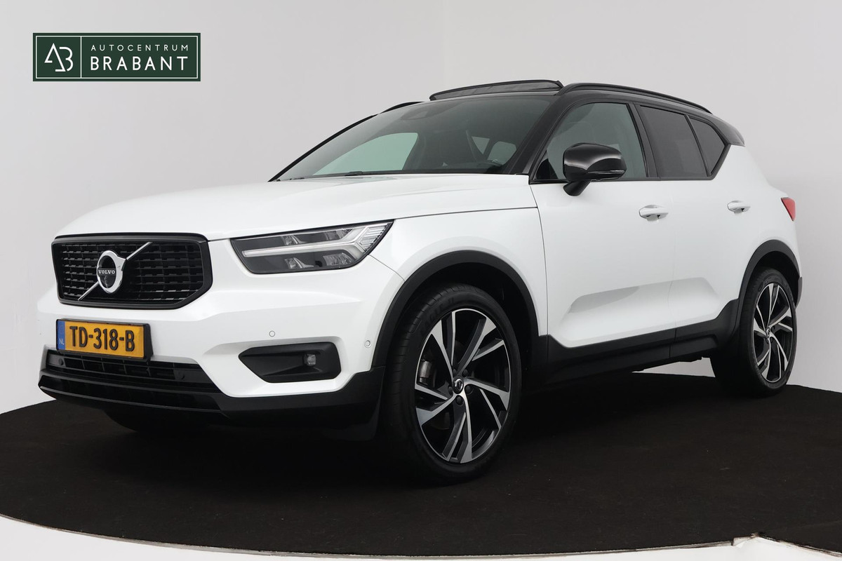 Volvo XC40 2.0 T4 R-Design (PANORAMADAK, CAMERA, STOELVERWARMING, MEMORY SEATS, HARMAN KARDON) Volvo XC40 2.0 T4 R-Design (PANORAMADAK, CAMERA, STOELVERWARMING, MEMORY SEATS, HARMAN KARDON)