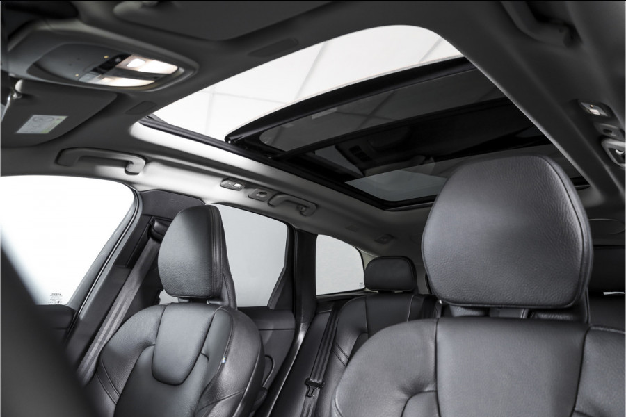 Volvo XC60 2.0 Recharge T6 AWD Plus Dark | S/K-Panodak | Dig. Cockpit | Adapt. Cruise | Memory Stoelen | Elek. Klep | Stoel-+stuurverw. | 360 Camera | NAV+App. Connect | LM 19" | 9702
