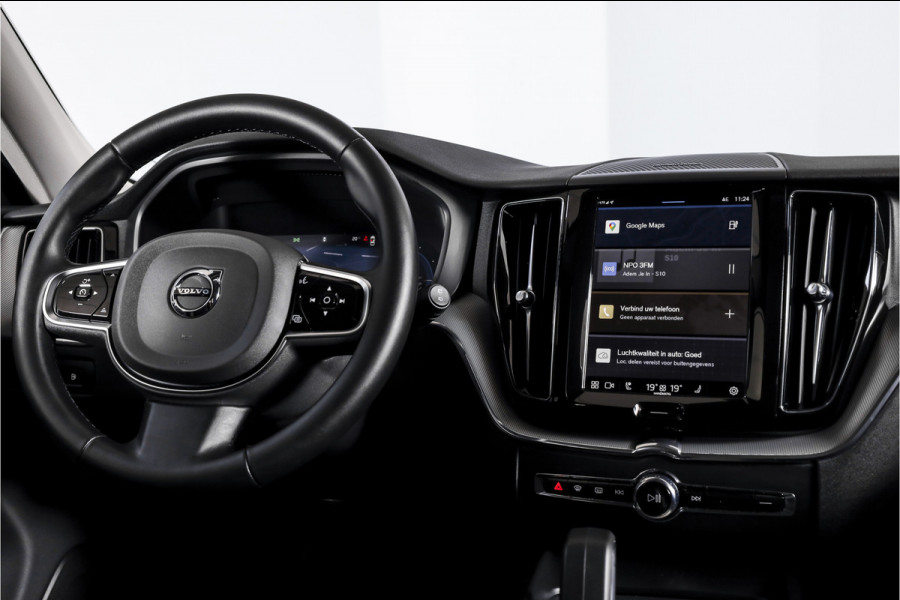 Volvo XC60 2.0 Recharge T6 AWD Plus Dark | S/K-Panodak | Dig. Cockpit | Adapt. Cruise | Memory Stoelen | Elek. Klep | Stoel-+stuurverw. | 360 Camera | NAV+App. Connect | LM 19" | 9702
