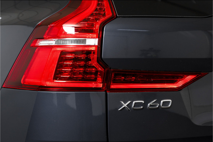Volvo XC60 2.0 Recharge T6 AWD Plus Dark | S/K-Panodak | Dig. Cockpit | Adapt. Cruise | Memory Stoelen | Elek. Klep | Stoel-+stuurverw. | 360 Camera | NAV+App. Connect | LM 19" | 9702