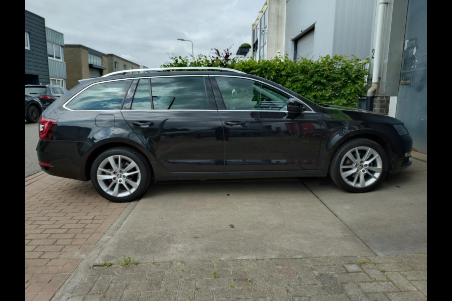 Škoda Octavia Combi 1.0 TSI Greentech Clever Edition DSG