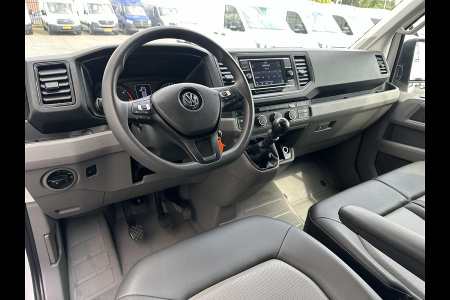 Volkswagen Crafter 35 2.0 TDI L4H3*A/C*CRUISE*HAAK*CAM*CARPLAY*3PERS*