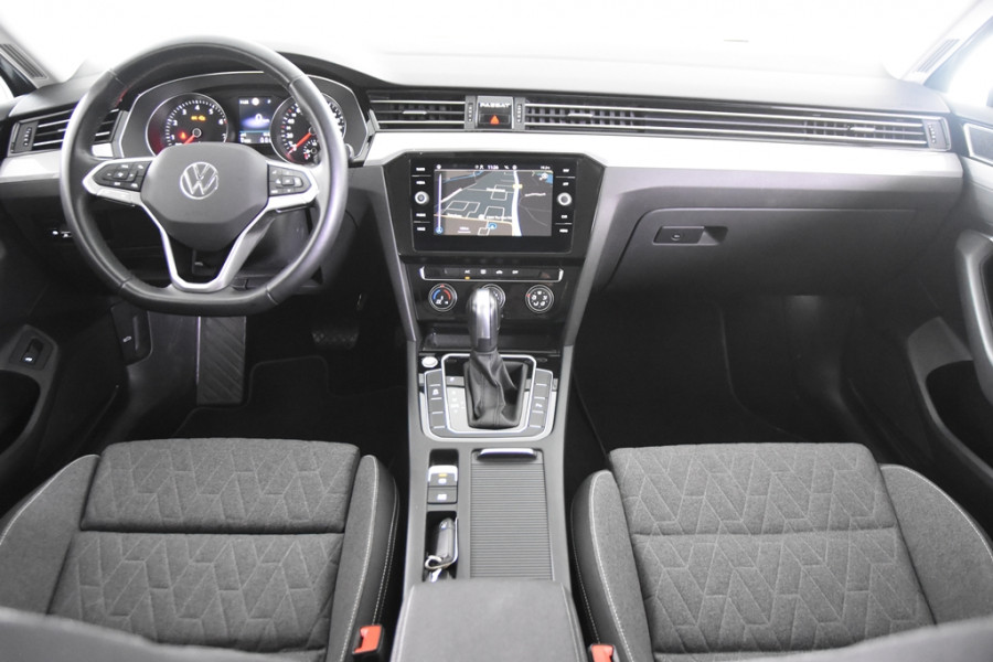 Volkswagen Passat Variant 1.5 TSI DSG *1ste eigenaar*Navigatie*Park assist*