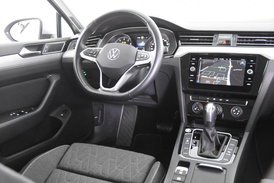 Volkswagen Passat Variant 1.5 TSI DSG *1ste eigenaar*Navigatie*Park assist*