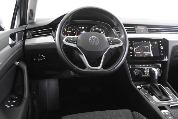 Volkswagen Passat Variant 1.5 TSI DSG *1ste eigenaar*Navigatie*Park assist*